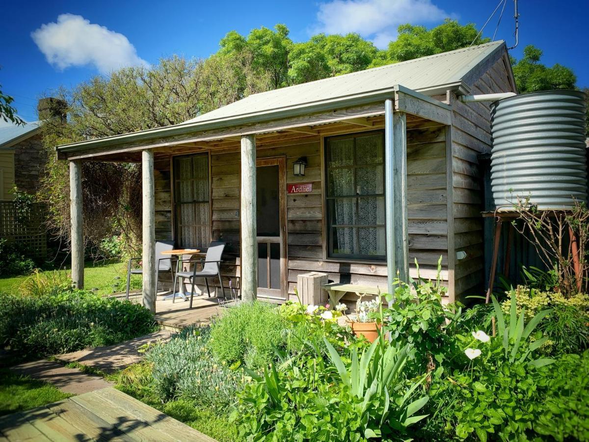 Cherry Plum Cottages Port Fairy Exterior photo